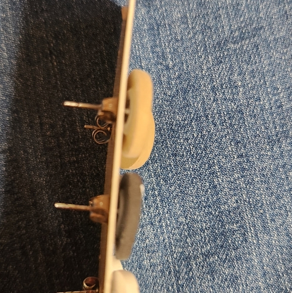 Clay Stud Earrings - Picture 5 of 5